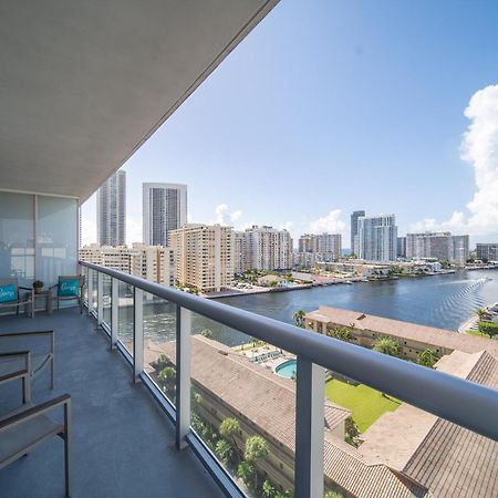 הלנדל ביץ' Beachwalk 1B-1B Apmt Amazing View 12A מראה חיצוני תמונה