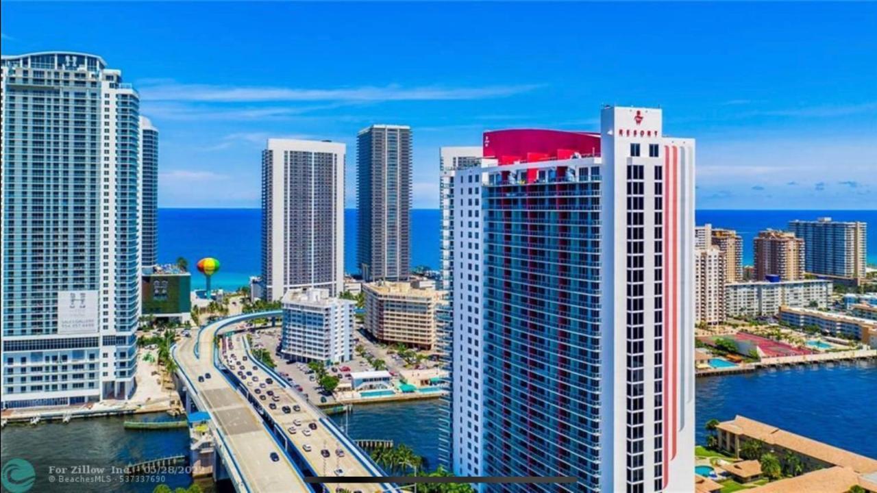 הלנדל ביץ' Beachwalk 1B-1B Apmt Amazing View 12A מראה חיצוני תמונה